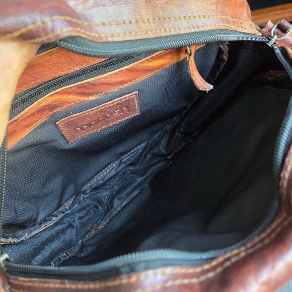 Madosh Genuine Leather Womens Semi-Circular Crossbody Hobo Shoulder Bag - Picture 8 of 14